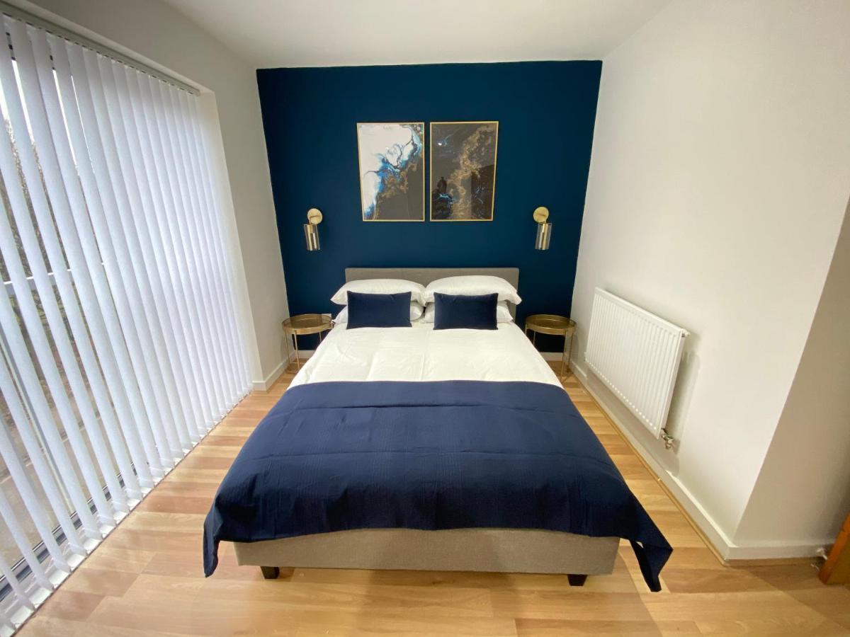 Large 5-Bed City Centre Townhouse With Secure Parking Manchester Exterior foto